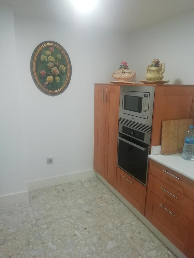Ferienwohnung Centrico Y Amplio Piso Con Plaza Parking Cangas Exterior foto